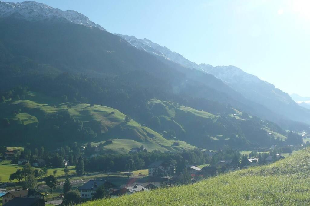 Appartement In Hus Signal Met Prachtig Uitzicht Op De Bergen Klosters Zewnętrze zdjęcie