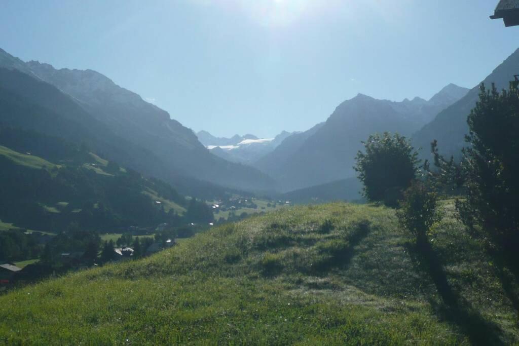 Appartement In Hus Signal Met Prachtig Uitzicht Op De Bergen Klosters Zewnętrze zdjęcie